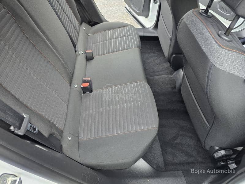Peugeot 2008 1.5HDI