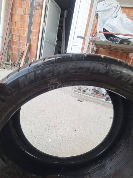 Michelin 325/30 R21 Letnja