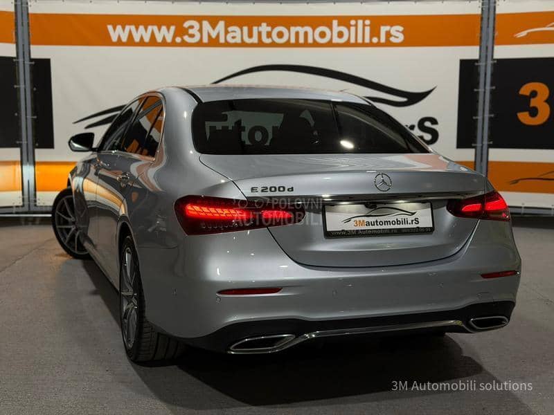 Mercedes Benz E 200 D/AMG/MULTIBEAM/360 Mercedes Benz E 200 D/AMG/MULTIBEAM/360