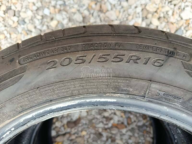 Dunlop 205/55 R16 Letnja