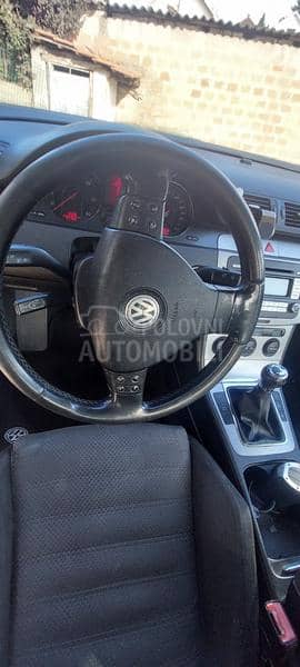 Volkswagen Passat B6 