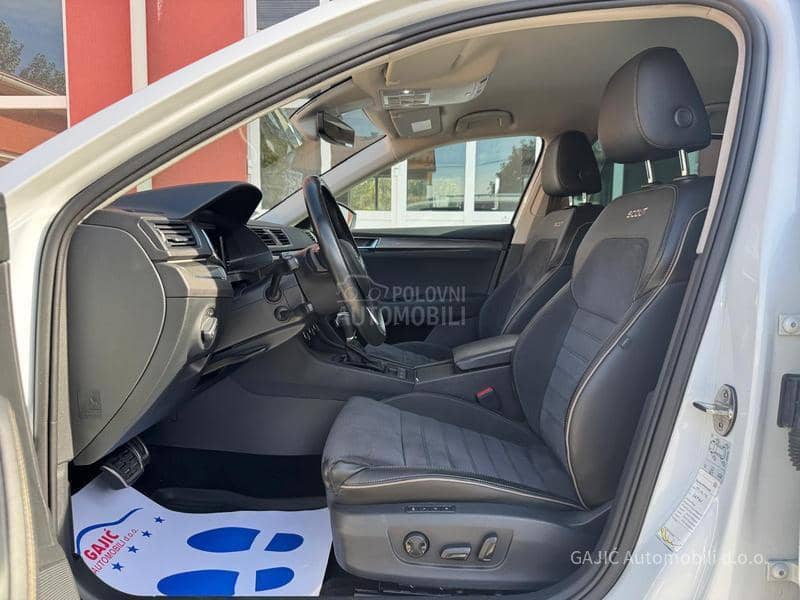 Škoda Superb 2.0TDI 4x4 SCOUT