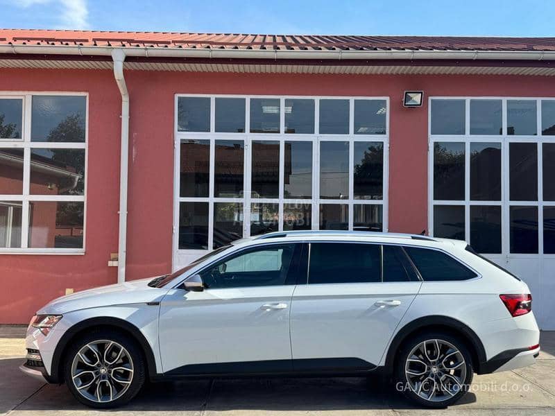 Škoda Superb 2.0TDI 4x4 SCOUT