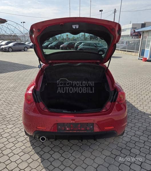 Alfa Romeo Giulietta 1.6MJet Sprint Alfa Romeo Giulietta 1.6MJet Sprint