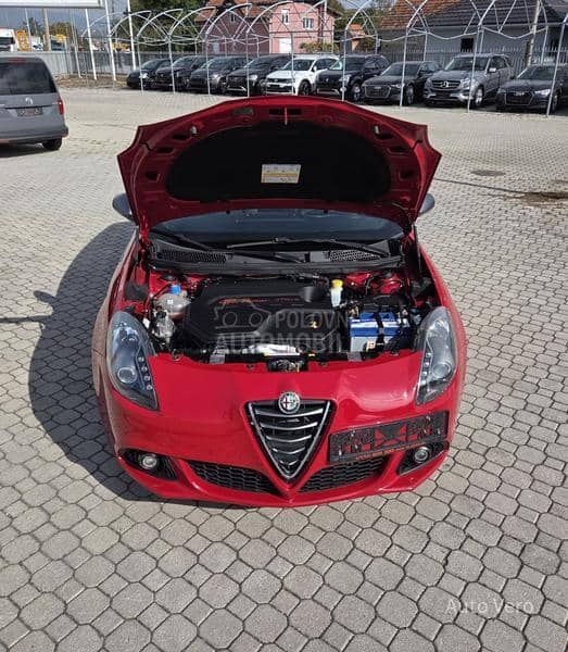 Alfa Romeo Giulietta 1.6MJet Sprint Alfa Romeo Giulietta 1.6MJet Sprint
