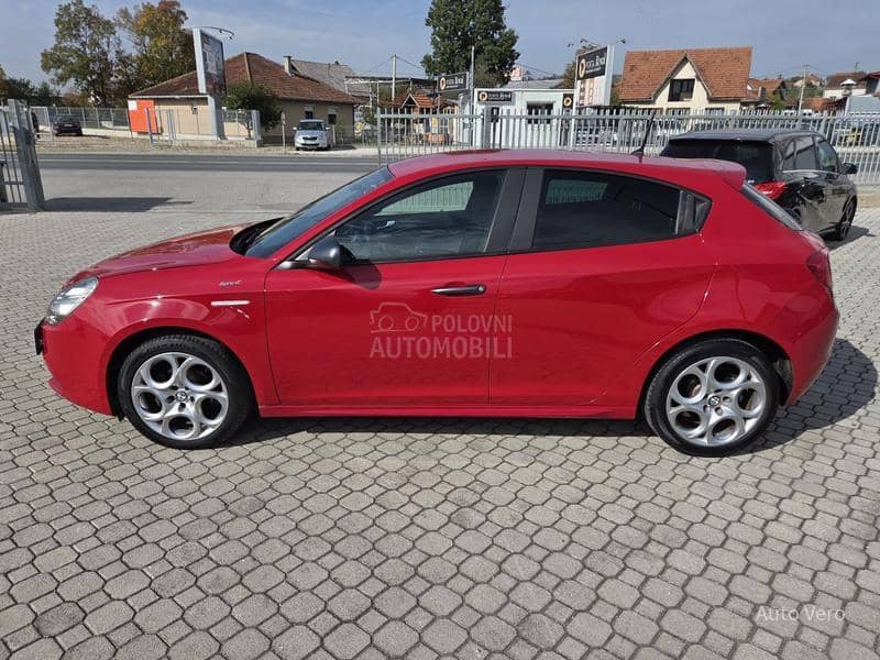Alfa Romeo Giulietta 1.6MJet Sprint Alfa Romeo Giulietta 1.6MJet Sprint