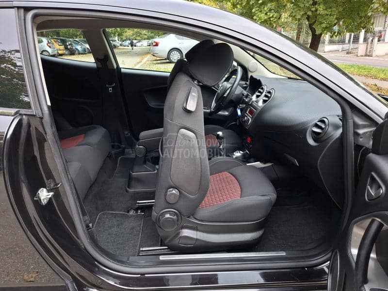 Alfa Romeo MiTo SPORT Alfa Romeo MiTo SPORT