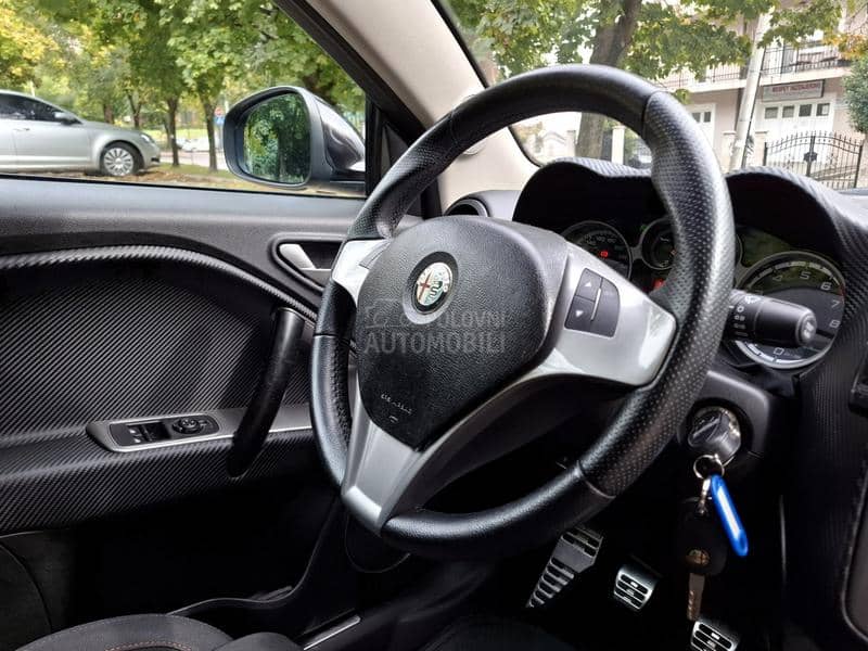 Alfa Romeo MiTo SPORT Alfa Romeo MiTo SPORT