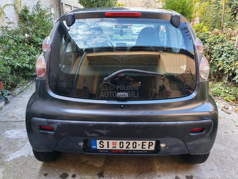 Citroen C1 1.0 b