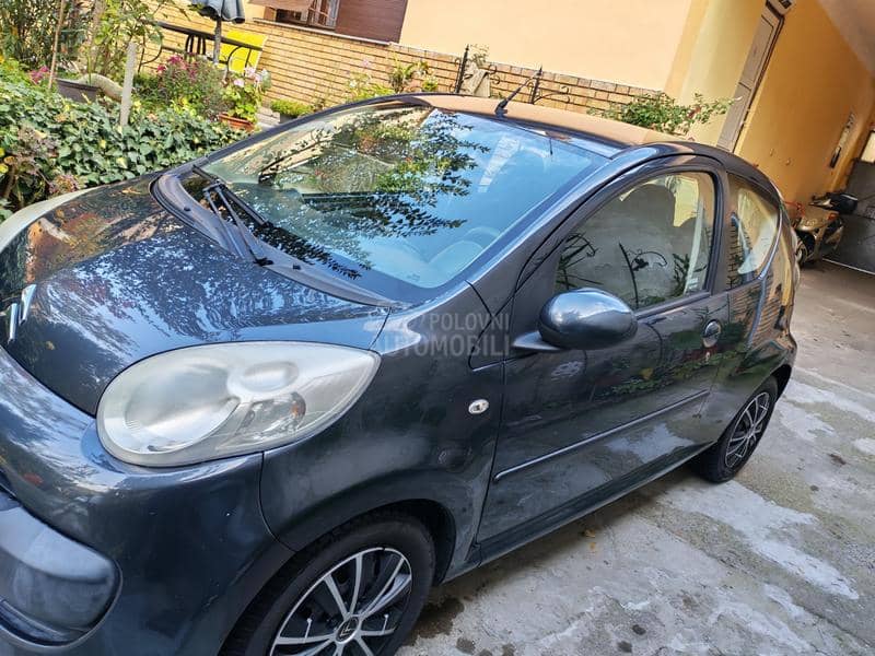 Citroen C1 1.0 b