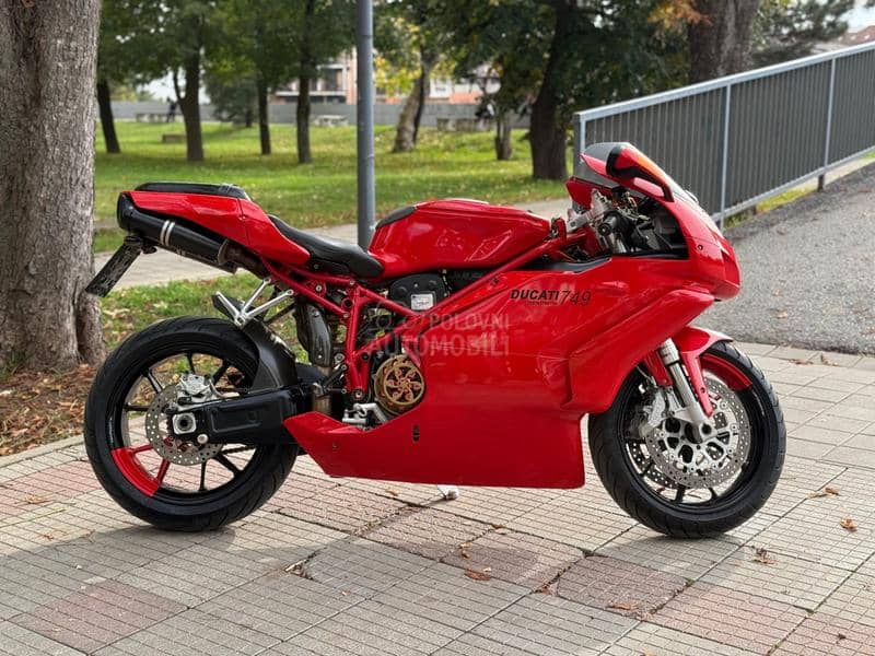 Ducati 749