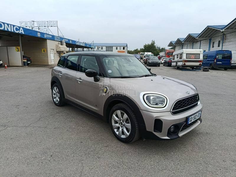 MINI Countryman 1.5 HYB ALL4 SE