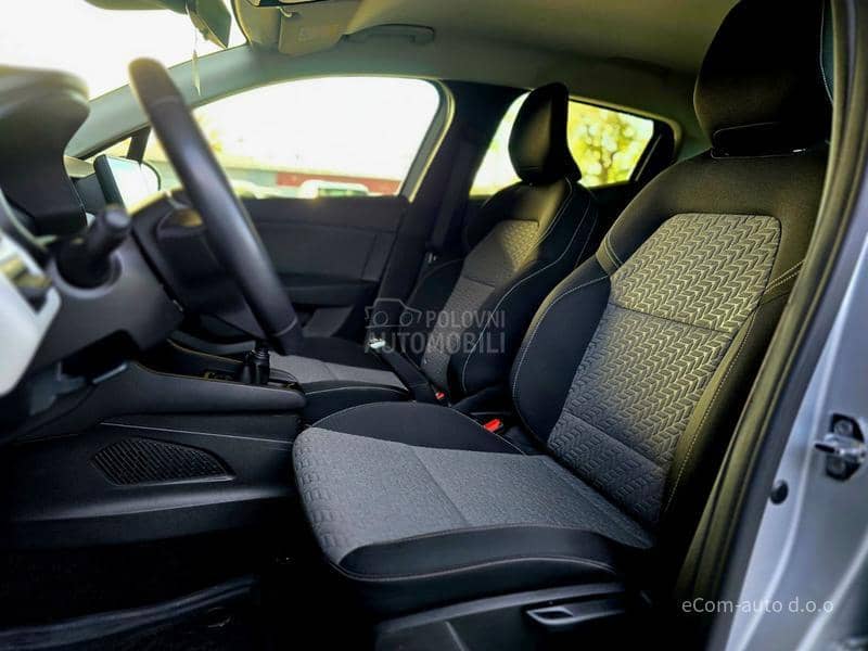 Renault Clio 1.0 SCE LIMITED