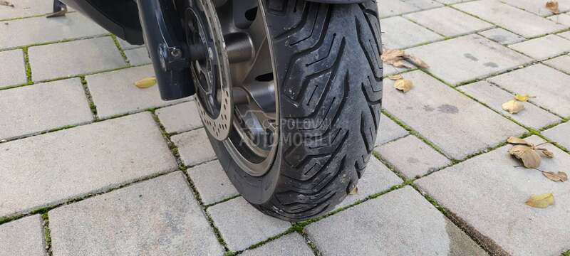 Suzuki burgman 400 ABS