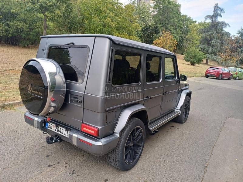 Mercedes Benz G 400 