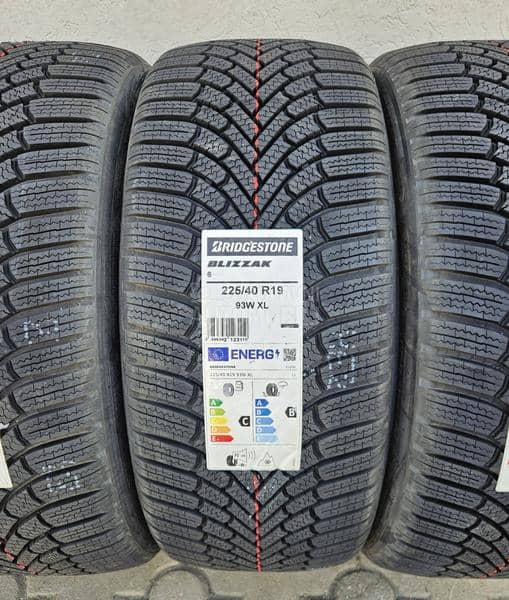 Bridgestone 225/40 R19 Zimska