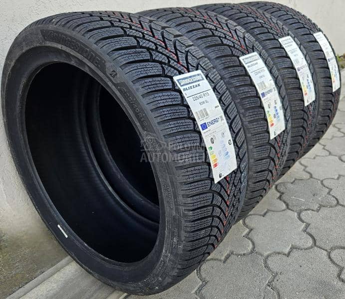 Bridgestone 225/40 R19 Zimska