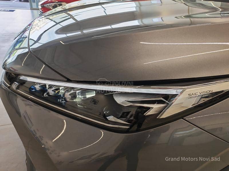 MG HS 1.5 225hp Hybrid MG HS 1.5 225hp Hybrid