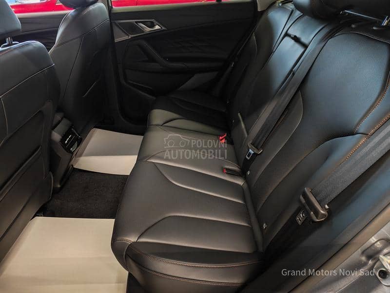 MG HS 1.5 225hp Hybrid MG HS 1.5 225hp Hybrid