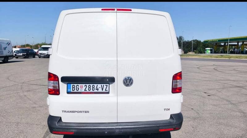 Volkswagen Transporter T5 2.0TDI