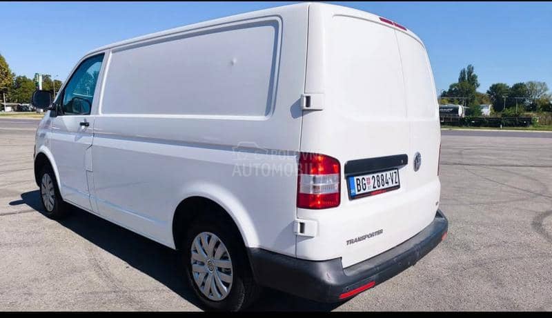 Volkswagen Transporter T5 2.0TDI