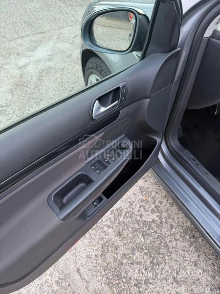 Volkswagen Golf 5 1.9 TDI NAV/KAM