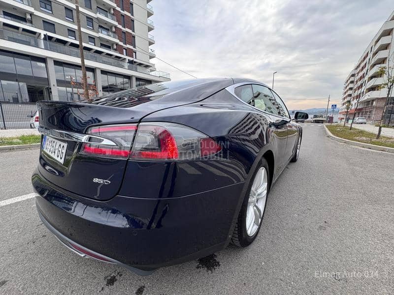 Tesla Model S S 85D Dual Motor