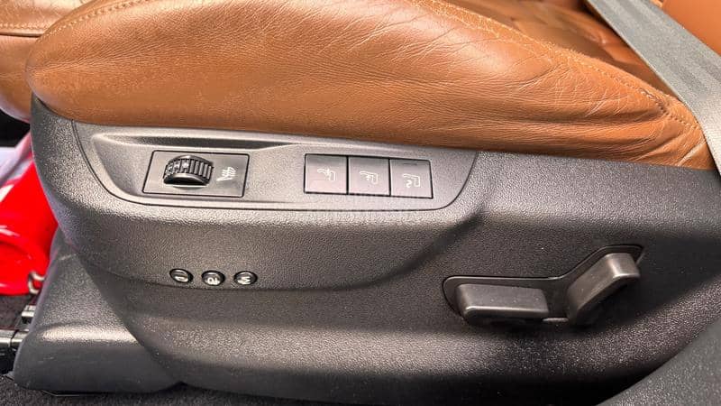 Citroen DS5 2.0eHDI/4WD