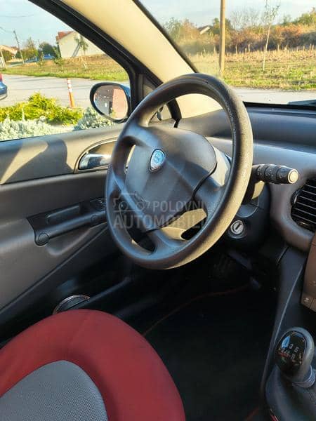 Lancia Ypsilon 1.2