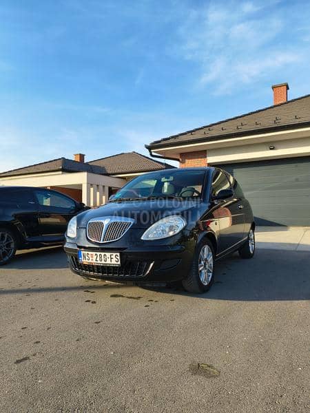 Lancia Ypsilon 1.2