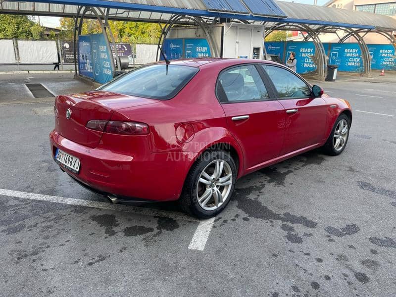 Alfa Romeo 159 