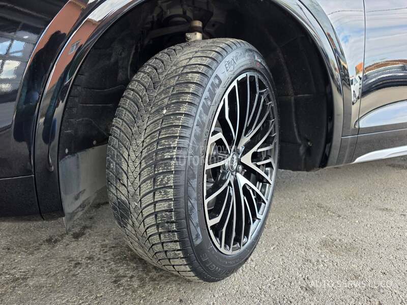 Audi Q5 40 TDI SB QUATTRO