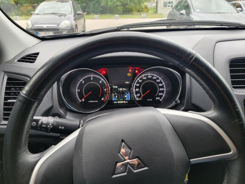Mitsubishi ASX 1.6Di-D 4WD Ch Mitsubishi ASX 1.6Di-D 4WD Ch