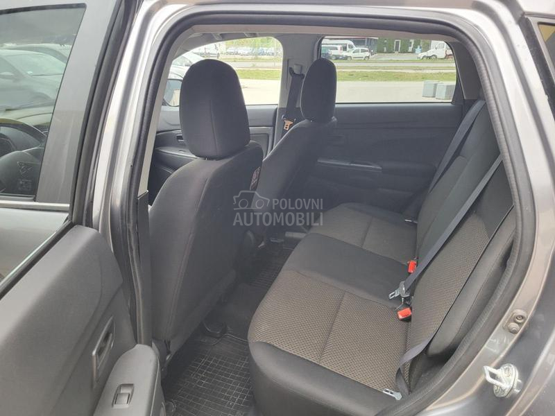 Mitsubishi ASX 1.6Di-D 4WD Ch Mitsubishi ASX 1.6Di-D 4WD Ch