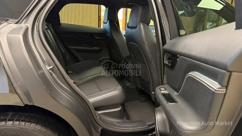Jaguar F pace /2.0D/R-SPORT/SALON