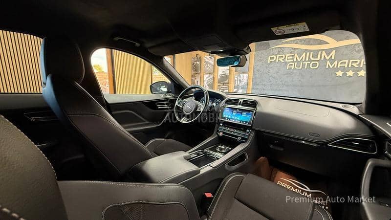 Jaguar F pace /2.0D/R-SPORT/SALON