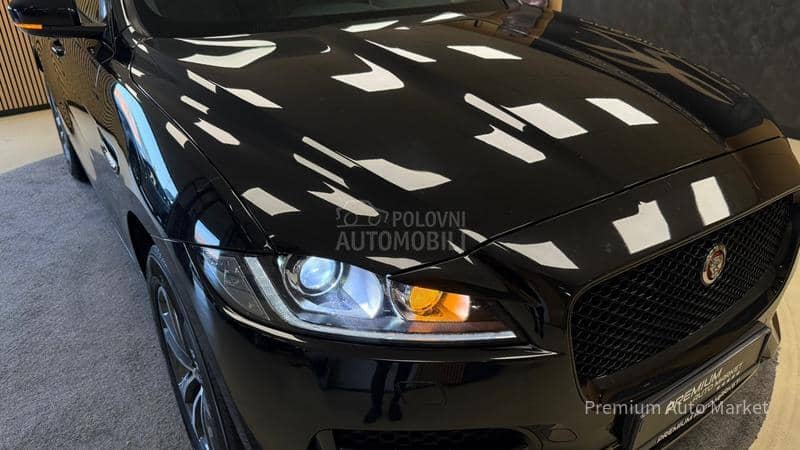 Jaguar F pace /2.0D/R-SPORT/SALON