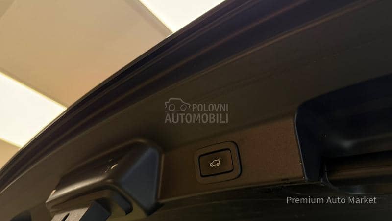 Jaguar F pace /2.0D/R-SPORT/SALON