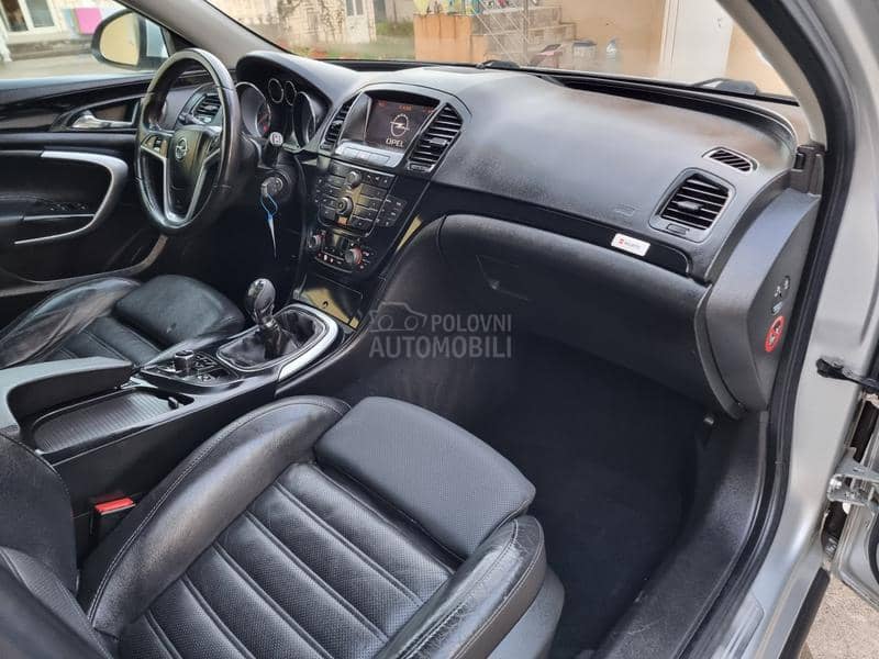 Opel Insignia 2.0CDTI