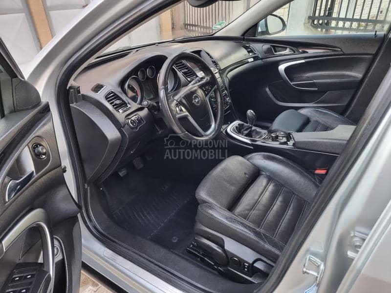 Opel Insignia 2.0CDTI
