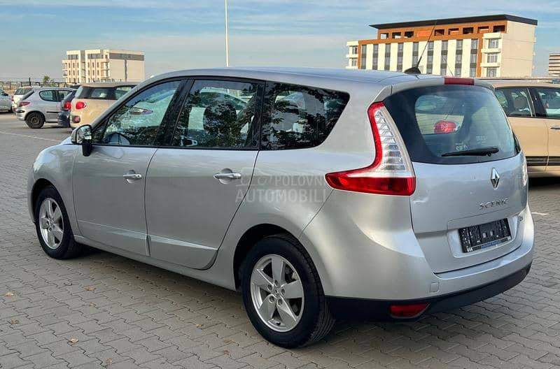 Renault Grand Scenic 1.5 dci 7 sed Renault Grand Scenic 1.5 dci 7 sed