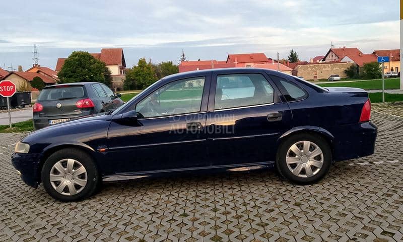 Opel Vectra B 