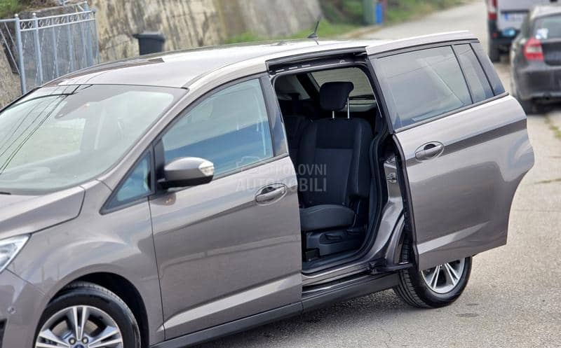Ford Grand C-Max 1.6 SCTi, Titanium