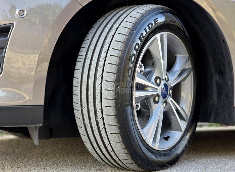 Ford Grand C-Max 1.6 SCTi, Titanium