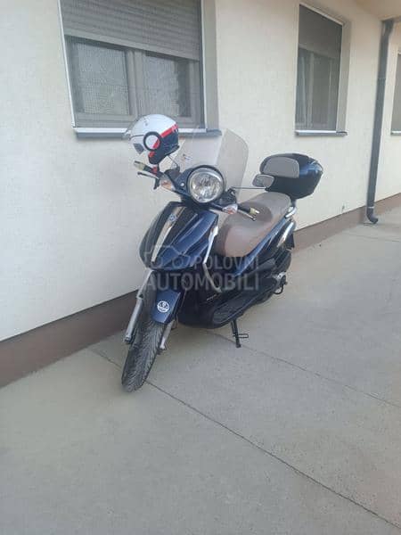 Piaggio Bevery