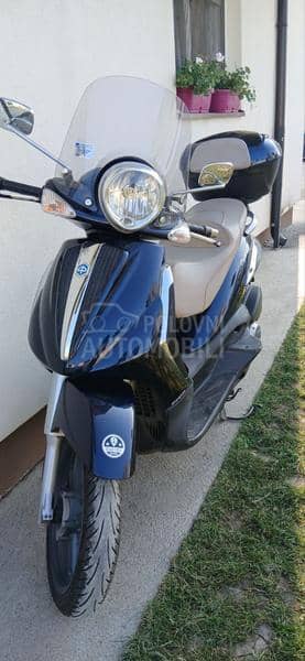 Piaggio Bevery