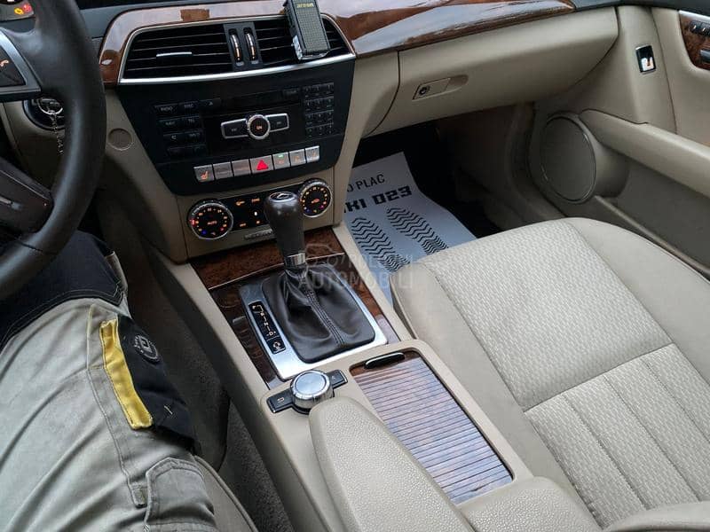 Mercedes Benz C 180 