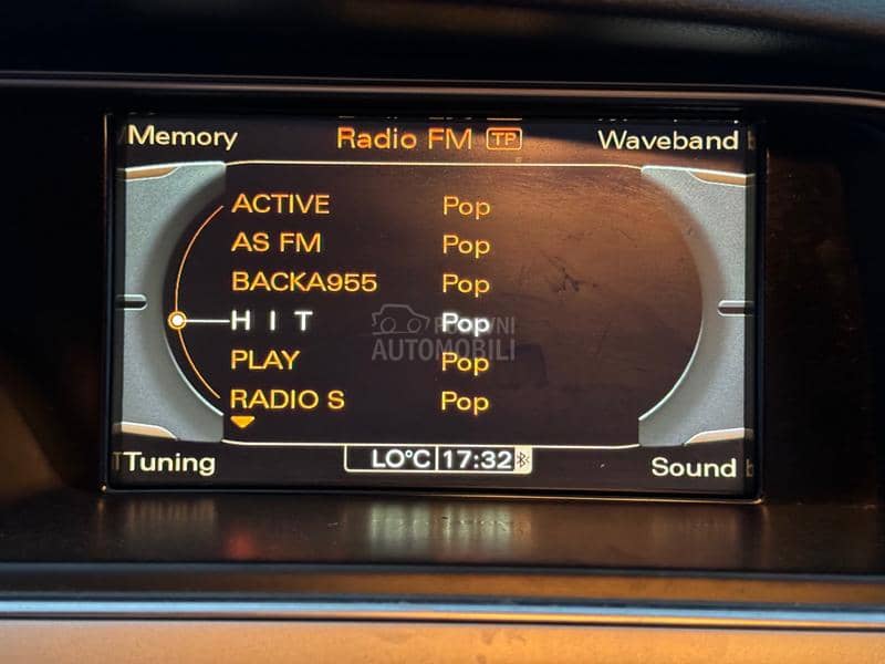 Audi A5 EXCLUSIVE/CH/T O P Audi A5 EXCLUSIVE/CH/T O P