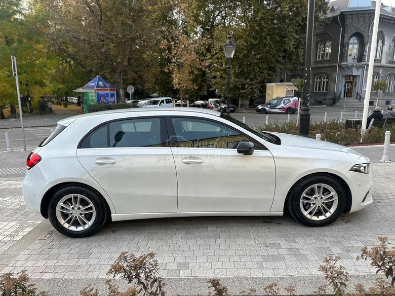 Mercedes Benz A 180 180d
