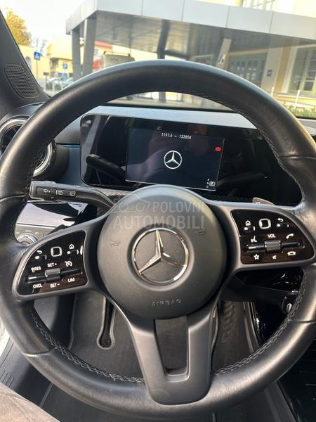 Mercedes Benz A 180 180d